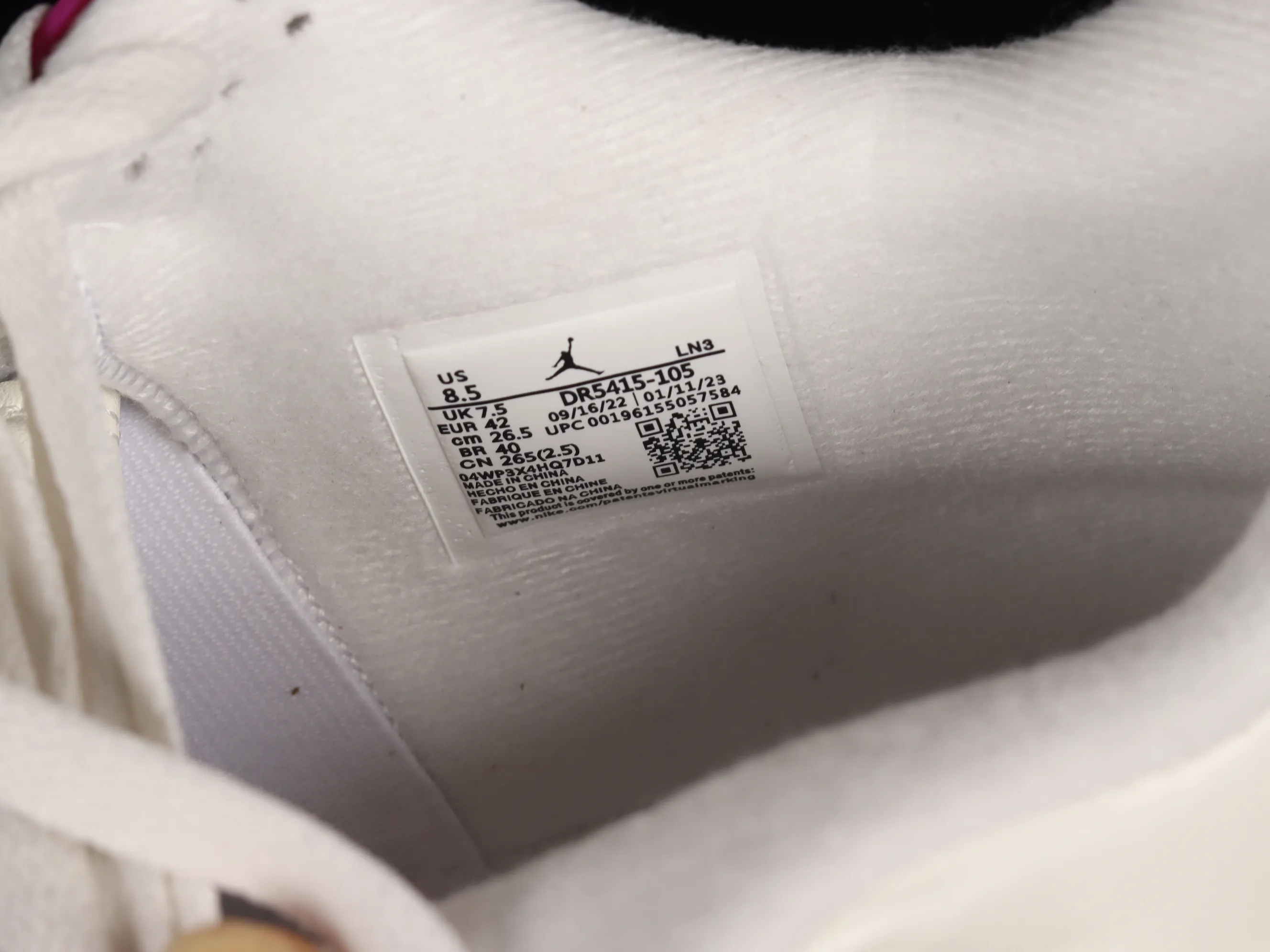All categories Air Jordan Jordan series basketball shoes Air Jordan 4 Nike SB x Jordan Air Jordan 4 "Sapphire" AJ4 Joe 4 joint white and purple DR5415-105